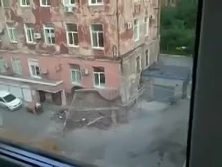 a residential building collapsed in vladivostok